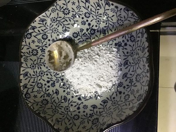 純奶手撕吐司的做法 步驟1