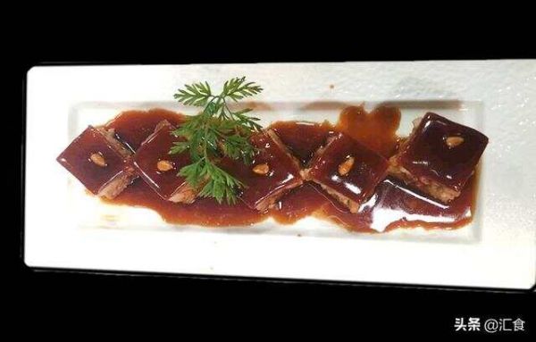 花雕酒燜松子肉、酸湯豬肚浸黃花菜、椒鹽炸豆角