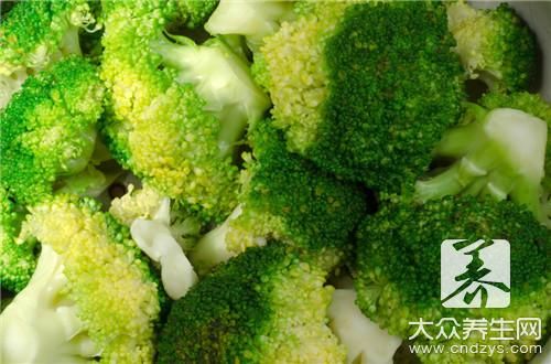 西兰花烧茄子要怎么做？