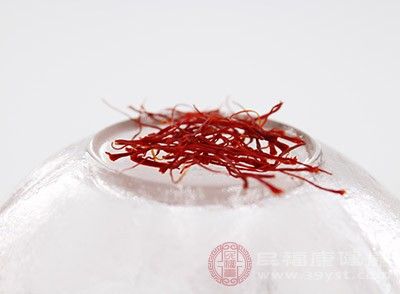 使用藏紅花煮粥也是不錯(cuò)的選擇