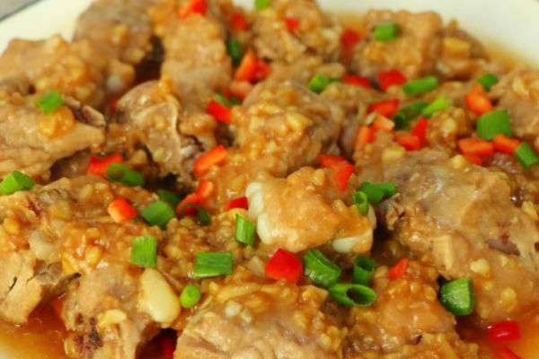 给孩子吃清蒸排骨可帮助长高