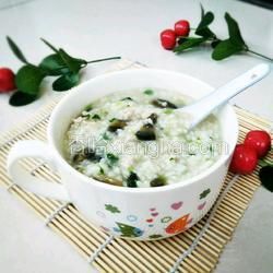 皮蛋瘦肉蔬菜粥的做法[圖]