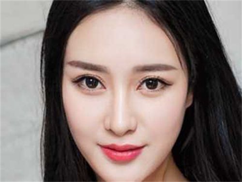 哪里法令纹填充最专业?按摩穴位可以祛除法令纹吗