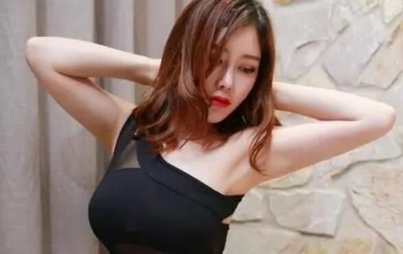 女人很喜歡你的幾個(gè)性暗示