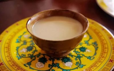 产品小传：青稞酒