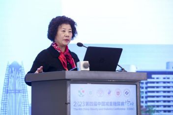 中国工程院院士、上海市糖尿病研究所所长、上海市第六人民医院内分泌科主任医师贾伟平