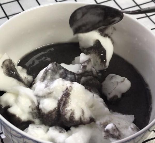 純奶手撕吐司的做法 步驟1