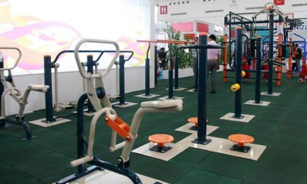 健身器材生產(chǎn)廠家批發(fā)