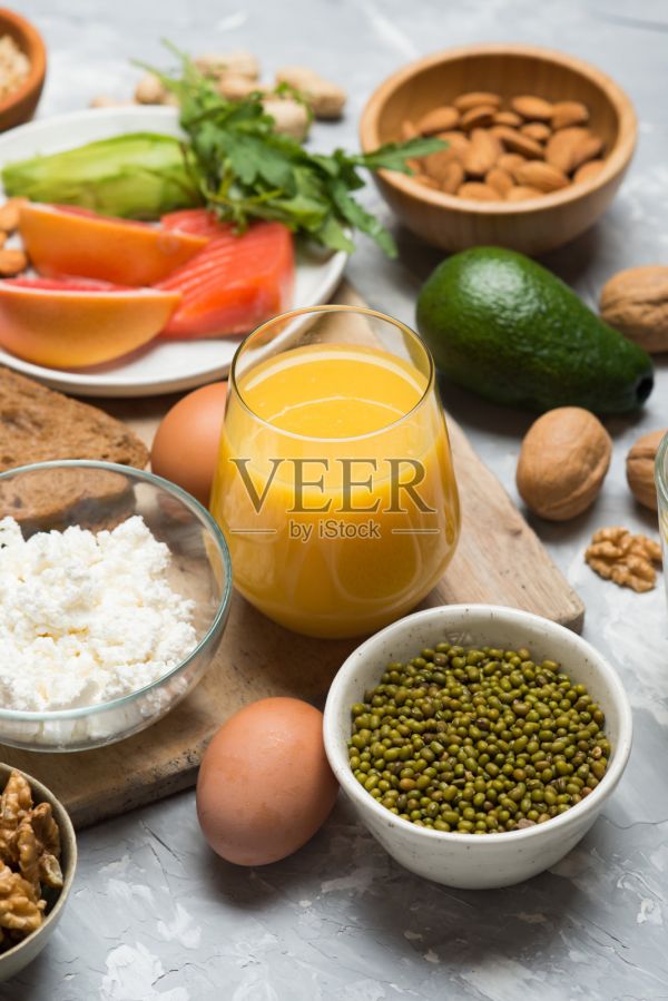 一套健康的蛋白質(zhì)源食品照片攝影圖片