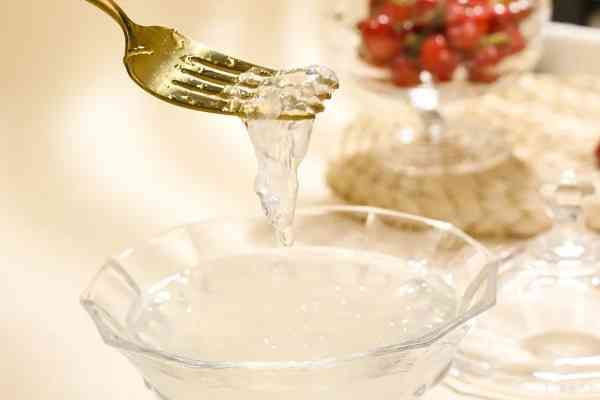 燕窩用什么可以代替蜂蜜：平價(jià)食材替代方案與飲用建議