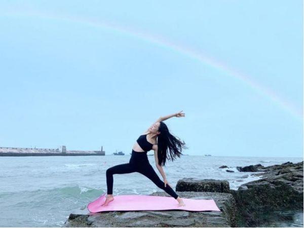 28歲瑜伽達(dá)人瑪雅，打卡運(yùn)動(dòng)照不多，用暖心文案給人超多溫柔
