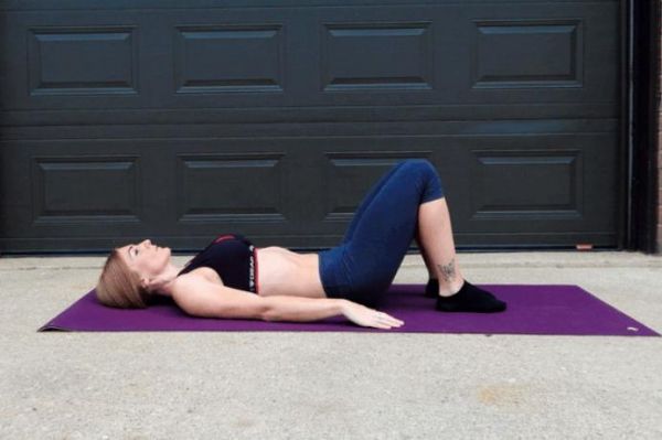 35岁的健身达人赵杨，分享瑜伽感悟与方法，普通穿搭都超有魅力