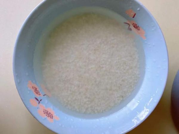 純奶手撕吐司的做法 步驟1