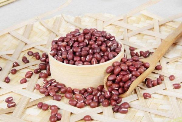 逆齡奇跡:紅豆瘦身減肥法 ,很有效;快來(lái)嘗試下吧！