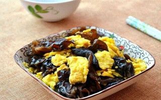 減肥菜譜：木耳炒雞蛋