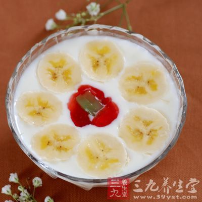清腸的酸奶香蕉蜂蜜