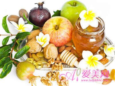  真假蜂蜜鑒別有方 正確食用可保健康 