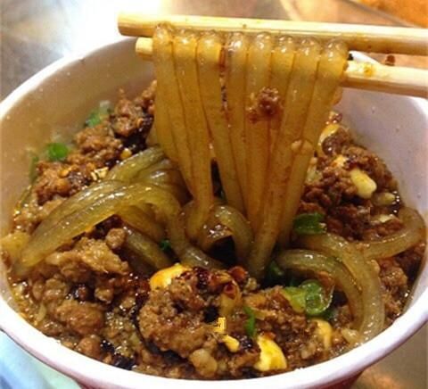 原價(jià)9300元的酸辣粉配方，九年老師傅免費(fèi)分享，需要的拿走