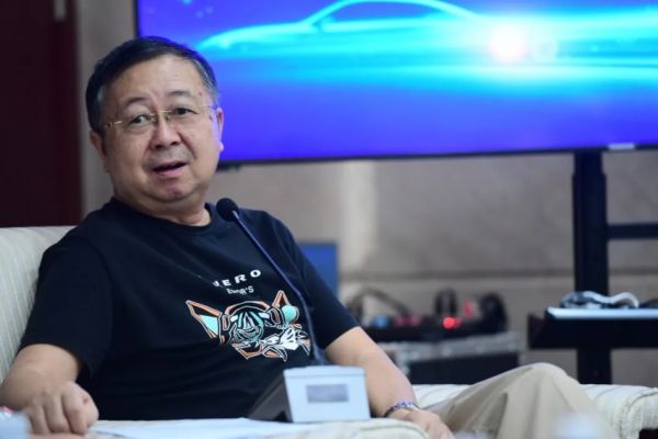 健康汽車是噱頭？自動輔助沒人用？聽聽媒體名嘴怎么說