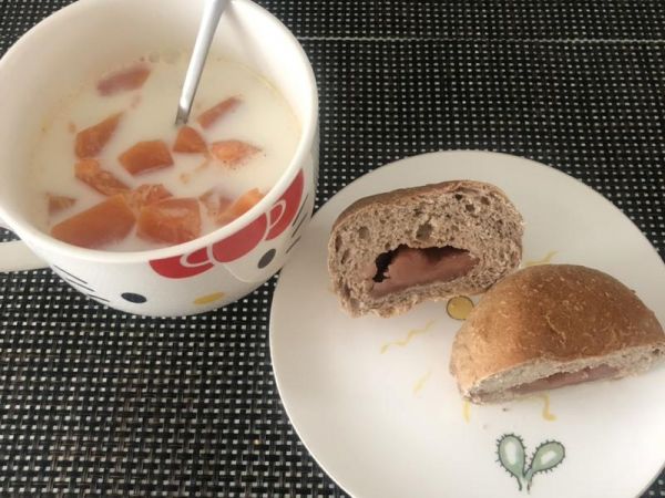 純奶手撕吐司的做法 步驟1