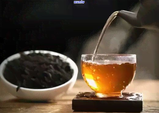 喝哪種茶減肥效果好一點(diǎn)，揭秘：哪種茶飲有助于減肥，效果更明顯？