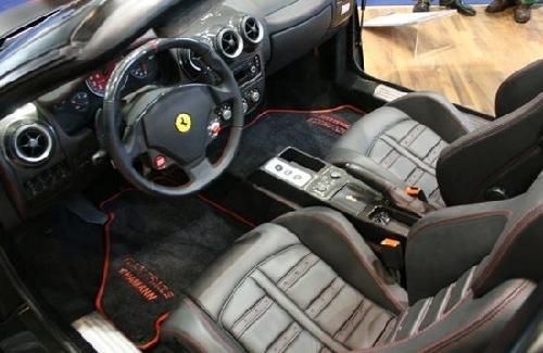 車廂就是流動“小家” 四種風(fēng)格裝扮愛車