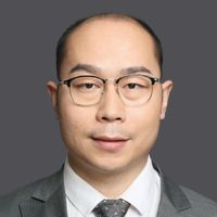 李偉