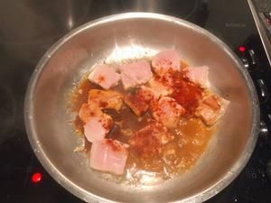 600卡减肥健康，地中海风味鱼肉烤馕的做法 步骤2