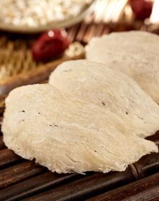 燕窩食用方法與功效：全方位解析燕窩的營養(yǎng)價(jià)值及適用人群