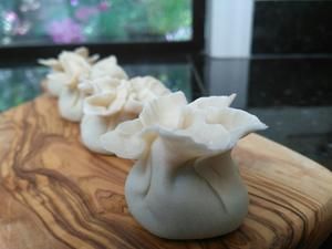 韭菜鮮蝦花式蒸餃(半燙面)的做法 步驟8