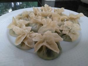 韭菜鮮蝦花式蒸餃(半燙面)的做法 步驟9