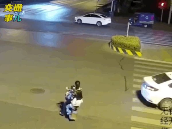 64571651276122734