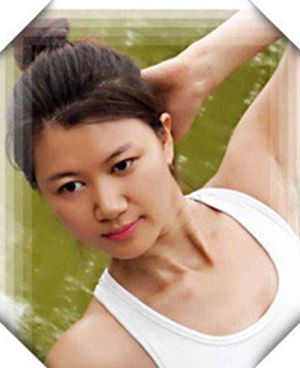 李霞