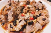比糖醋排骨還好吃的蒸排骨（豉汁排骨電飯煲版，超級(jí)簡(jiǎn)單快手菜）