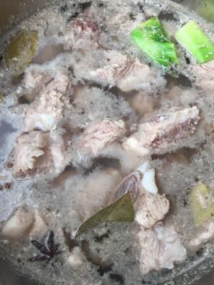亂燉豬小排(寶寶餐)的做法步驟 第1步