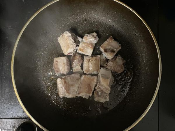 純奶手撕吐司的做法 步驟1