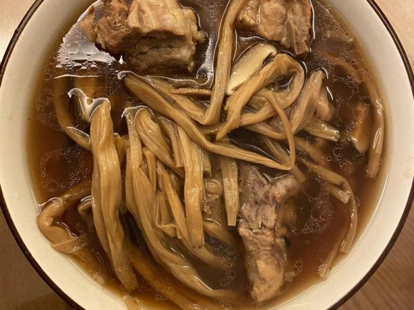 純奶手撕吐司的做法 步驟1