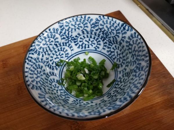 純奶手撕吐司的做法 步驟1