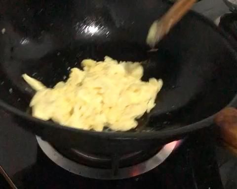 純奶手撕吐司的做法 步驟1