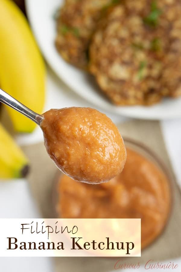 菲律賓香蕉番茄醬是一種美味的調(diào)味品，味道甜而濃烈，與番茄醬的味道非常相似。把它作為薯?xiàng)l、土豆、米飯或雞蛋中獨(dú)一無(wú)二的番茄醬替代品吧!#調(diào)味品#香蕉| www.CuriousCuisiniere.com