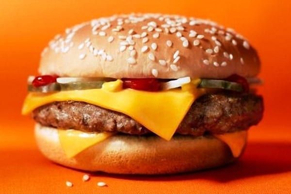 Hamburguesa cuarto de libra con queso, receta casera