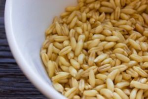 【健康三餐】發(fā)芽小麥飯的做法步驟 第4步
