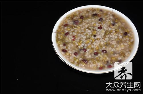 薏米黑米粥減肥嗎