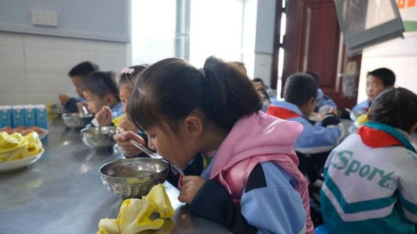臨夏永靖縣：幸福營養(yǎng)餐 為學(xué)生健康護航