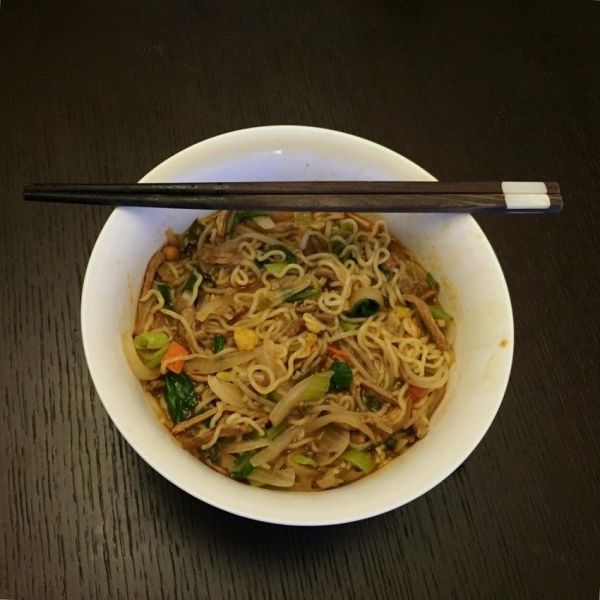 豪华版健康老坛酸菜泡面