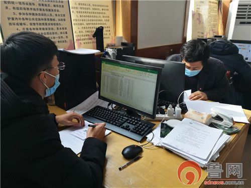 莱西市沽河街道为复工复学人员办理省内健康通行卡