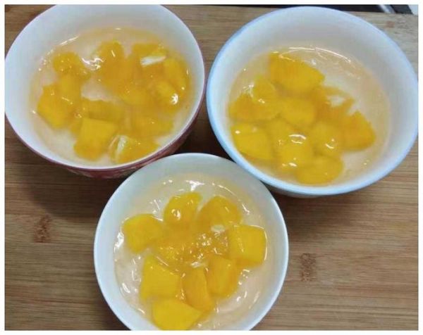 20克白凉粉做个呆萌可爱的果冻，Q弹爽滑，大人孩子都抢着吃