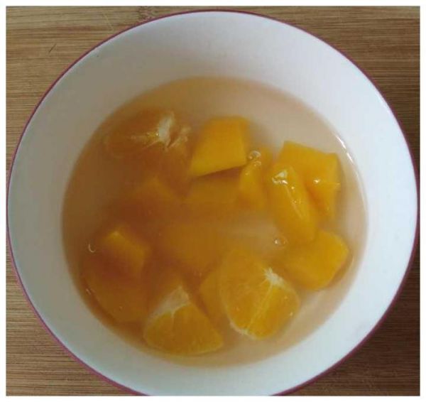 20克白凉粉做个呆萌可爱的果冻，Q弹爽滑，大人孩子都抢着吃