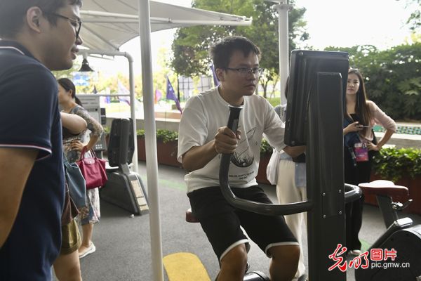 【诗画江南迎亚运】亚运临近，杭州城运动健身氛围正浓