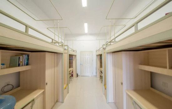 南京建康技工學校宿舍環(huán)境
